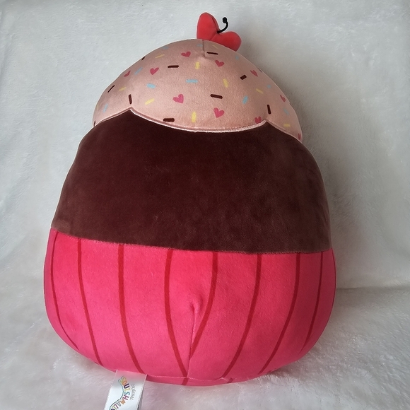 Squishmallows Ottie The Chocolate Cupcake Valentines Day 12" Plush Stuffed Toy - Picture 2 of 5